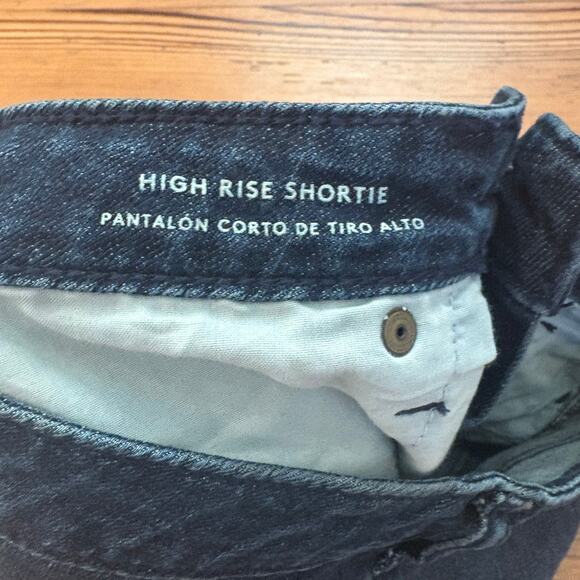 NWT Universal Thread high rise shortie dark wash cutoff jean shorts SIZE 4 - Picture 4 of 6